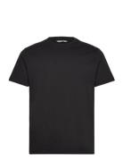 M. Regular Tee Designers T-shirts Short-sleeved Black HOLZWEILER