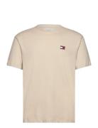 Tjm Reg Badge Tee Ext Tops T-shirts Short-sleeved Beige Tommy Jeans