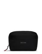 Th Functional Nylon Washbag Necessär Black Tommy Hilfiger