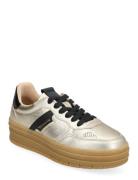 Women Lace-Up Låga Sneakers Gold Tamaris