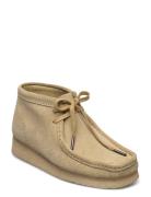 Wallabee Boot. D Snörade Skor Låga Beige Clarks Originals