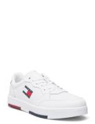 Tjm Retro Ess Låga Sneakers White Tommy Hilfiger