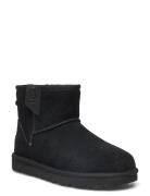 UGG W Classic Mini Bailey Zip Svart