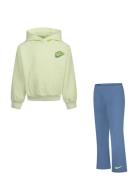 Nike Nike New Impressions Pullover And Leggings Set Grön