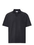 Lindbergh V-Neck Jacquard Polo S/S Svart